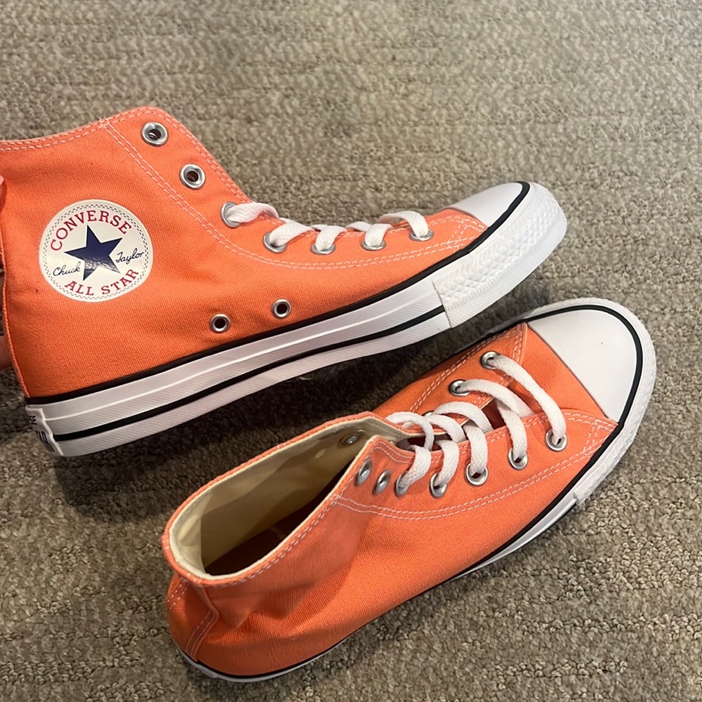 Orange/Peach converse all star